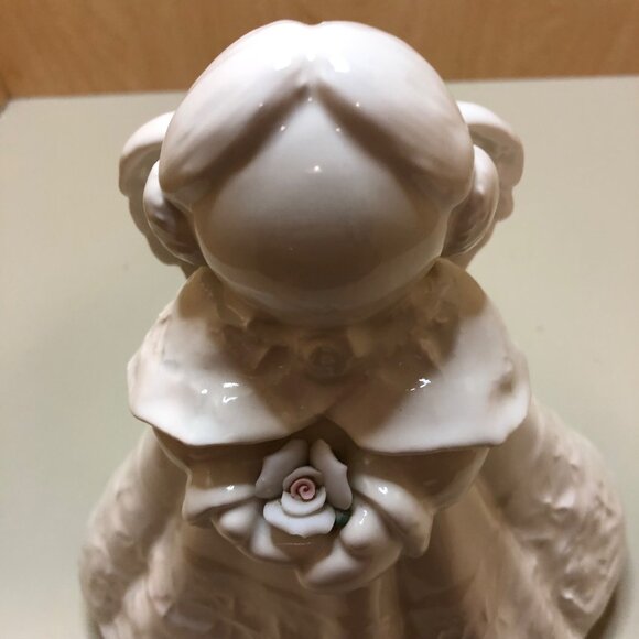 Ceramic Faceless Angel Figurine with Rose in Hands 10" - Picture 7 of 10